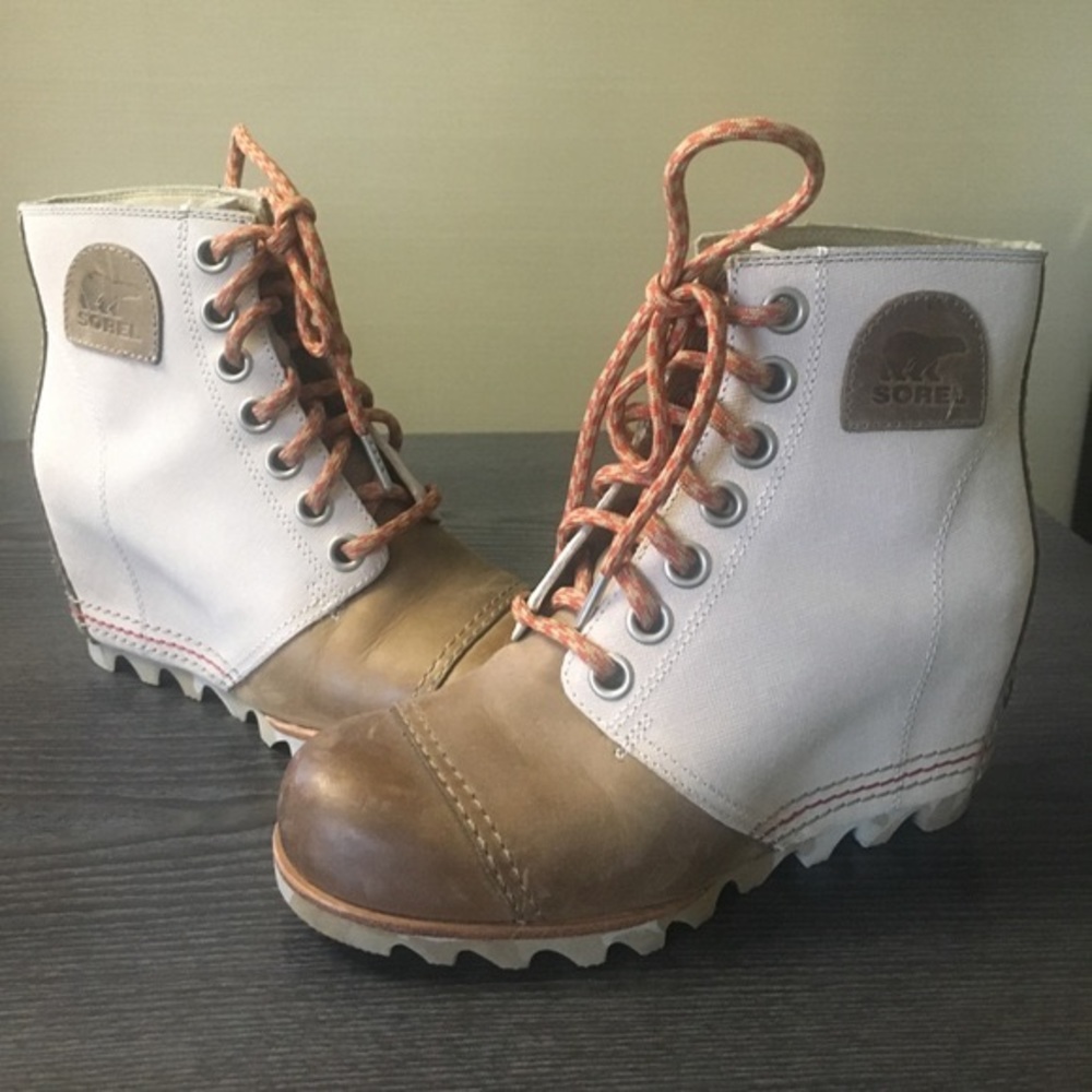 Sorel PDX wedge Size 7